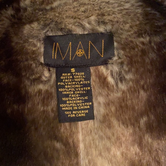 IMAN Reversible Faux Fur Vest - Picture 5 of 7